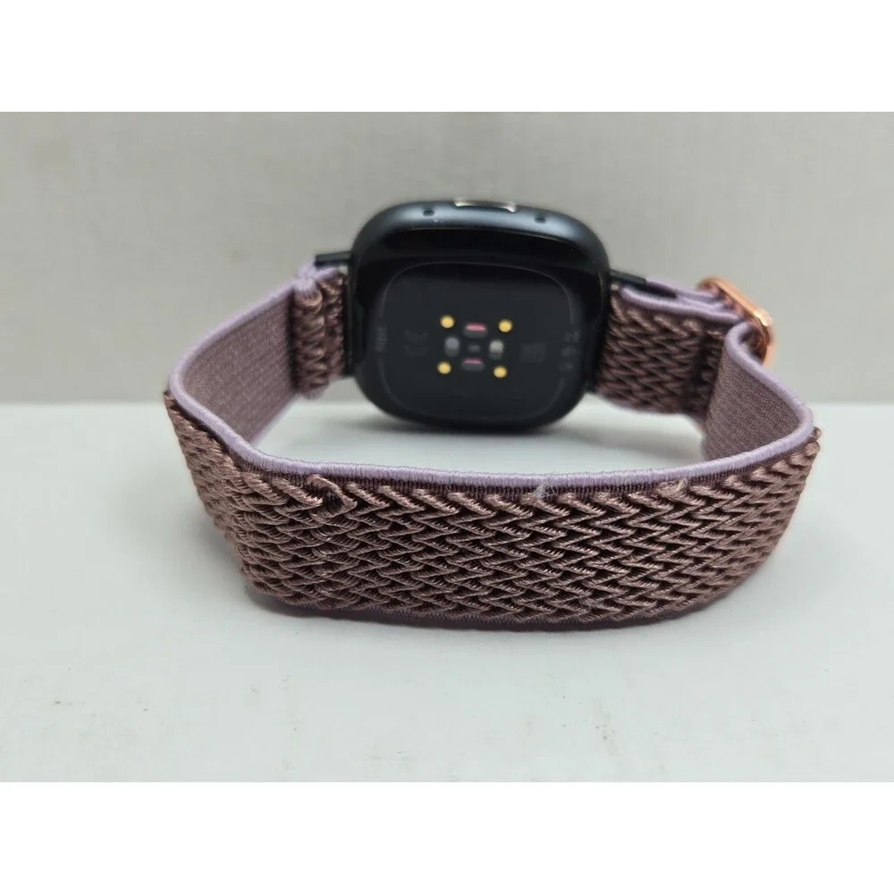 Fitbit Versa 4 GPS Smartwatch Heart Rate Sleep Activity Tracker NFC - No Charger